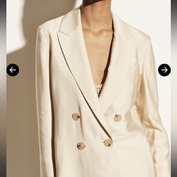 Vince Jackets & Blazers - VINCE Drapey Double Breasted Blazer in Cream Size 8 New With Tags